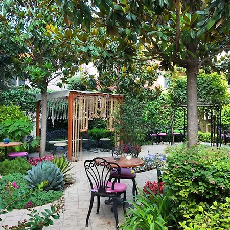 Tuzla Garden & Hotel