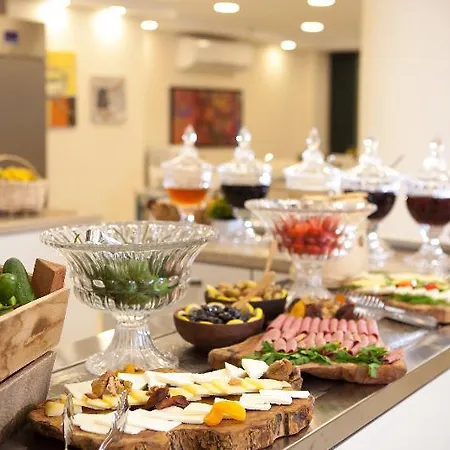 Tuzla Garden & Hotel 4*