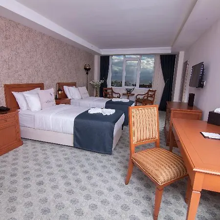Tuzla Garden & Hotel Darica (Marmara)