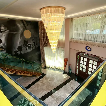 Tuzla Garden & Hotel 4*