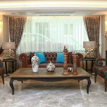 Tuzla Garden & 4*