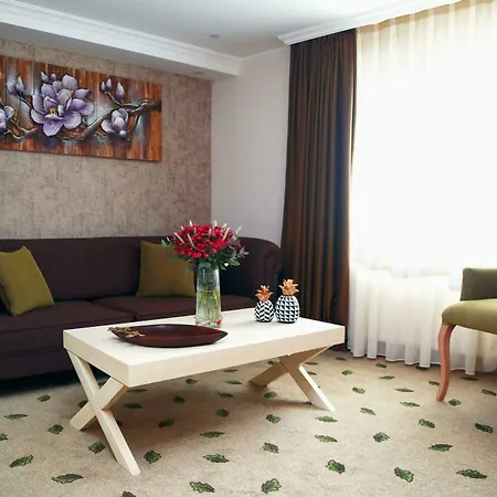 Hotel Tuzla Garden & Darica (Marmara)