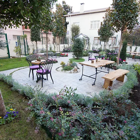 Tuzla Garden & Otel 4*