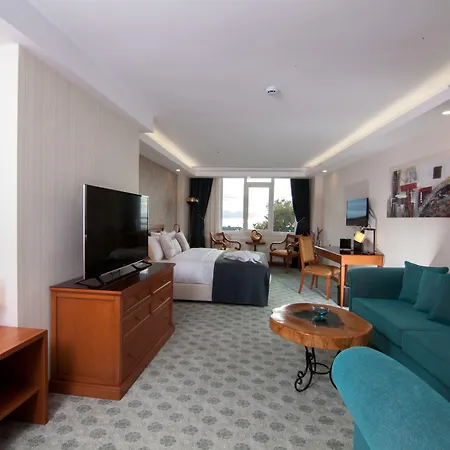 Tuzla Garden & Otel Darıca
