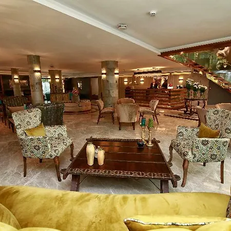 Tuzla Garden & Hotel 4*